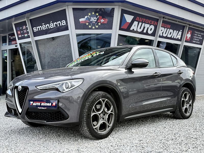 Alfa Romeo Stelvio 2,0T Q4 280PS 4x4 Automat - fotografie inzerátu