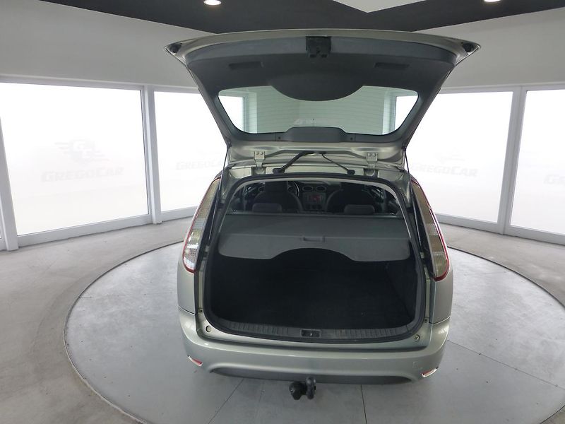 Ford Focus (2009) 1,6TDCI-80KW-KLIMATIZACE*TAŽNÉ - fotka 22 z 24