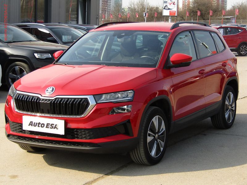 Škoda Karoq (2022) 1.5 TSi, 1.maj,ČR, DSG, navi - fotka 3 z 23