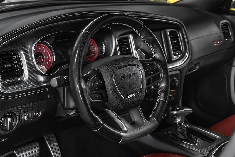 Dodge Charger Hellcat WB KAMERA/HARMAN/ - fotka 15 z 20