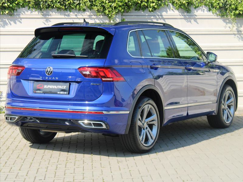 Volkswagen Tiguan 2,0 TDi 4Mot DSG R-Line Tov.Zá - fotka 5 z 19