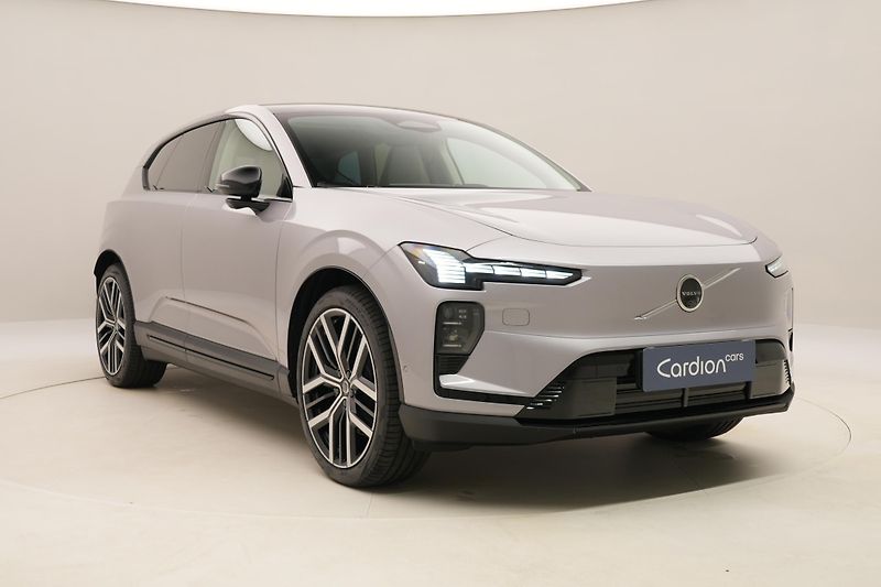 Volvo EX60 (2026) P10 AWD ELECTRIC ULTRA TWIN - fotka 14 z 79