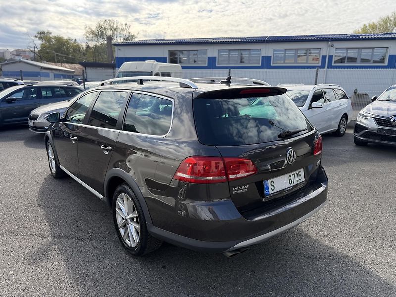 Volkswagen Passat 2.0 TDi, 103kw, alltrack - fotka 2 z 20
