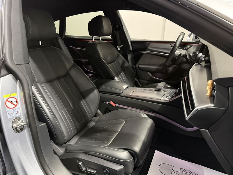 Audi A7 3,0   50TDI S-LINE B&O MATRIX - fotka 27 z 38