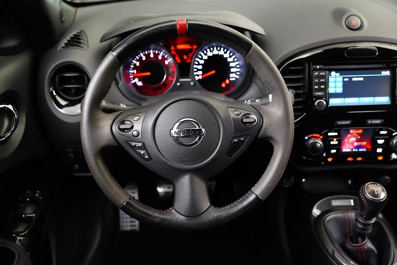 Nissan Juke - fotka 17 z 27