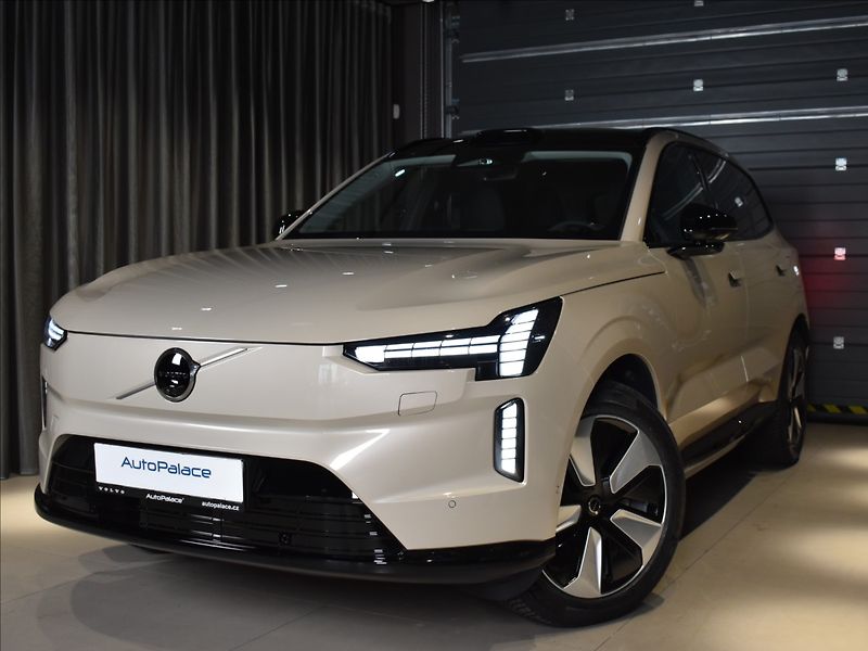 Volvo EX90 TWIN PREFORMANCE Ultra - fotka 1 z 36