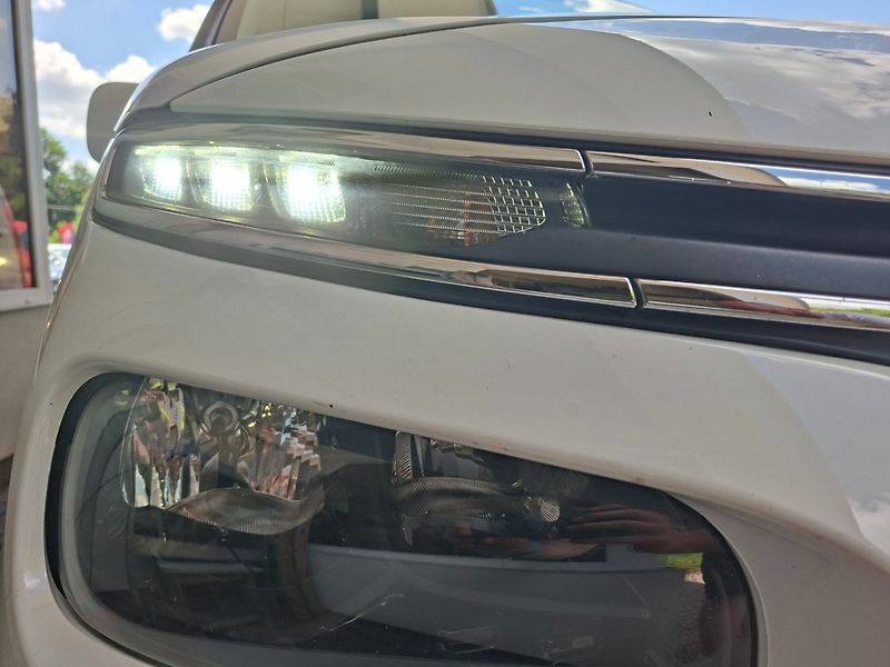 Citroën Berlingo (2020) 1.5HDi 75kW FEEL-NOVÉ ČR-DPH - fotka 35 z 39