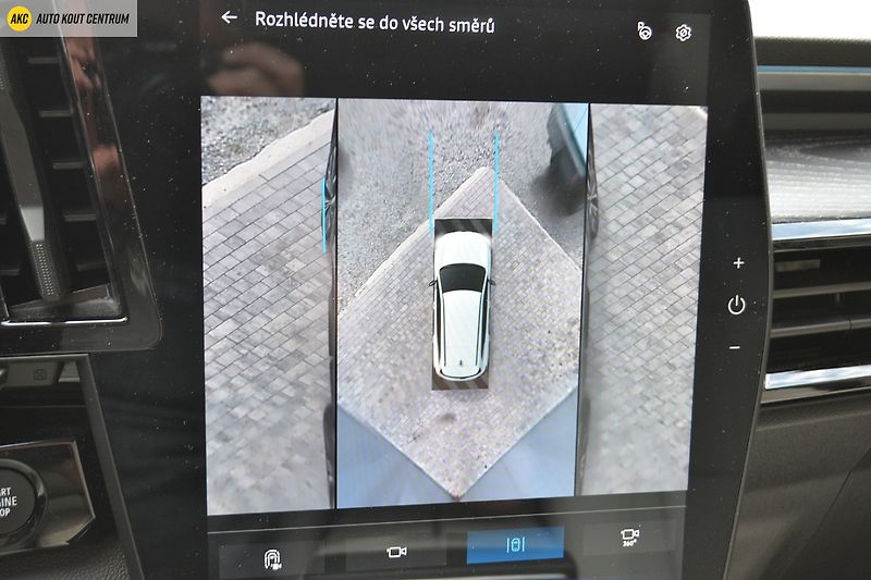 Renault Espace ICONIC E-TECH FULL HYBRID 200k - fotka 52 z 79