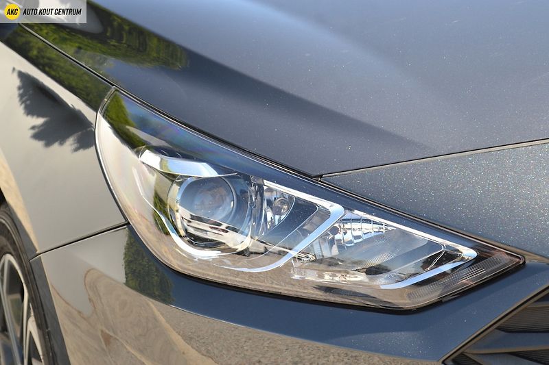 Hyundai i30 FB 1.0T-GDI COMFORT ALU16 - fotka 9 z 54