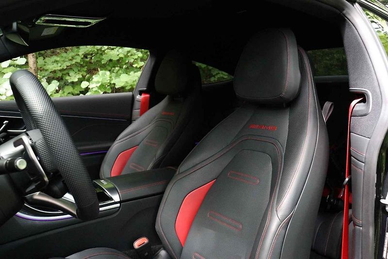 Mercedes-Benz CLE 53 AMG testoval Matěj Myška..