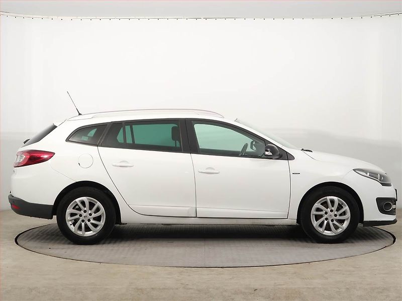 Renault Mégane (2016) Limited 1.2 TCe, Tempomat - fotka 6 z 14