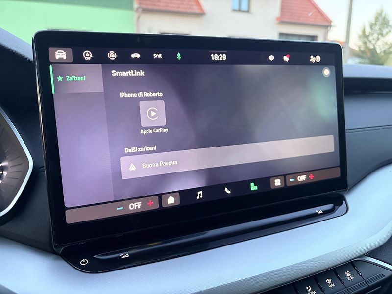 Škoda Octavia 2.0 TDI DSG LED VIRTUAL - fotka 32 z 53