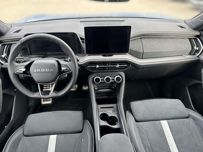 Škoda Kodiaq (2025) 2.0 TDI 4x4 DSG Sportline - fotka 5 z 33