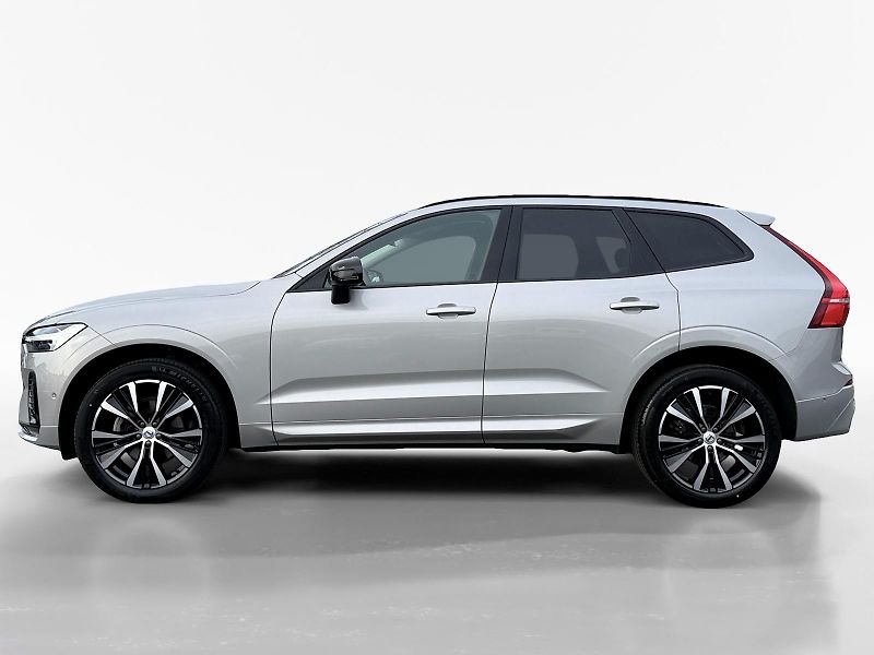 Volvo XC60 B5 AWD PLUS DARK /ventil. sed. - fotka 3 z 48