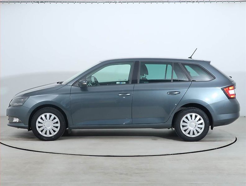 Škoda Fabia (2016) 1.2 TSI, Serv.kniha, Tempomat - fotka 3 z 19