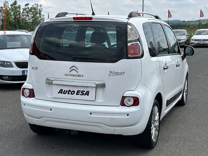 Citroën C3 Picasso (2015) 1.6 VTi, 2.maj,ČR, AT - fotka 4 z 16