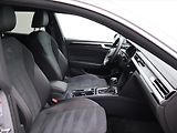Volkswagen Arteon 2,0 TDI  DSG R-line SB CZ DPH - náhled 13