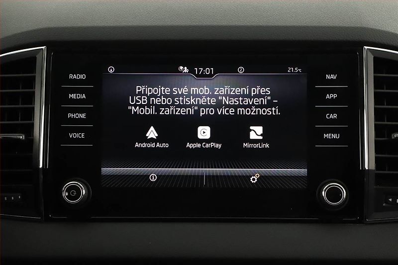 Škoda Karoq (2023) 1.0 TSI - fotka 12 z 16