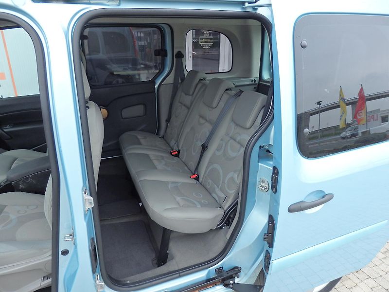 Renault Kangoo 1.6i 4x AIRBAG, KLIMATIZACE - fotka 7 z 15