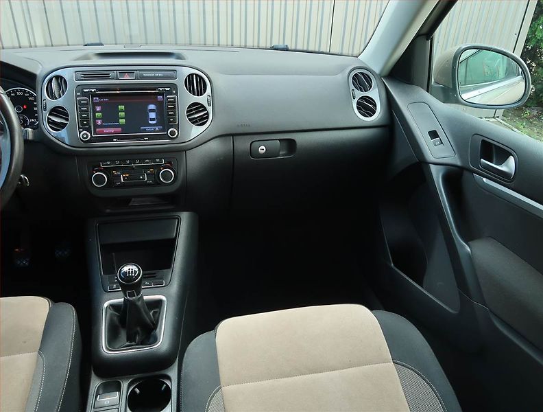 Volkswagen Tiguan (2012) 2.0 TDI, 4X4, Xenony - fotka 8 z 19