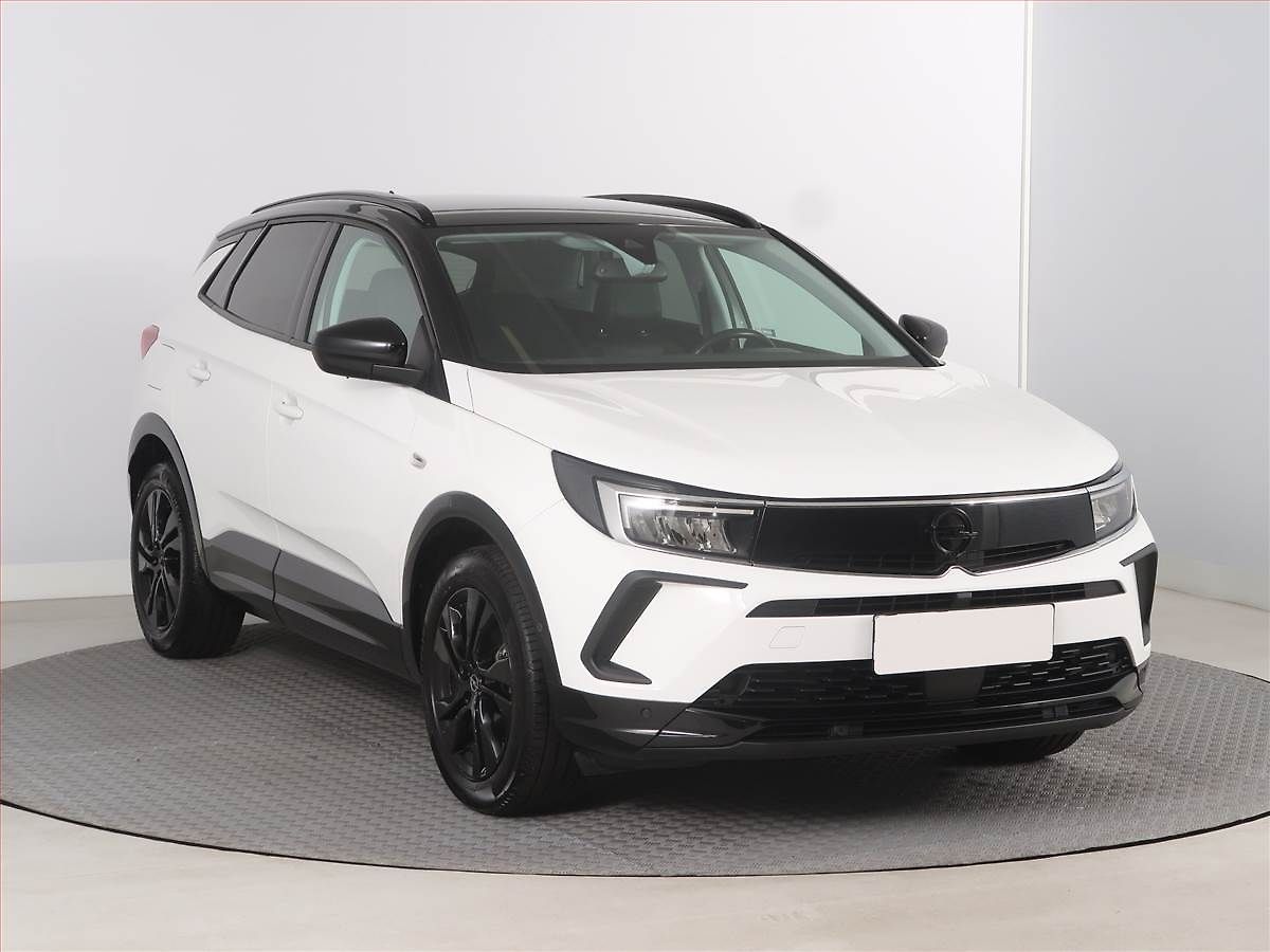 Opel Grandland X 1.2 Turbo