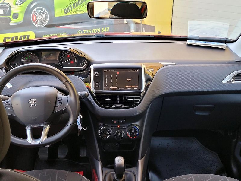 Peugeot 2008 SERV.KNIHA, ROZVODY, ČR - fotka 32 z 44