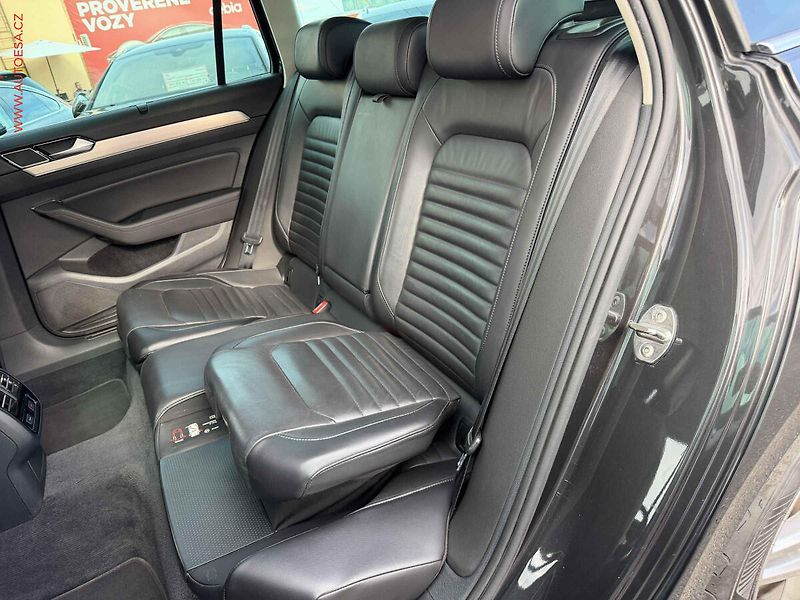 Volkswagen Passat (2018) 2.0TDi, ČR, Highline - fotka 10 z 19