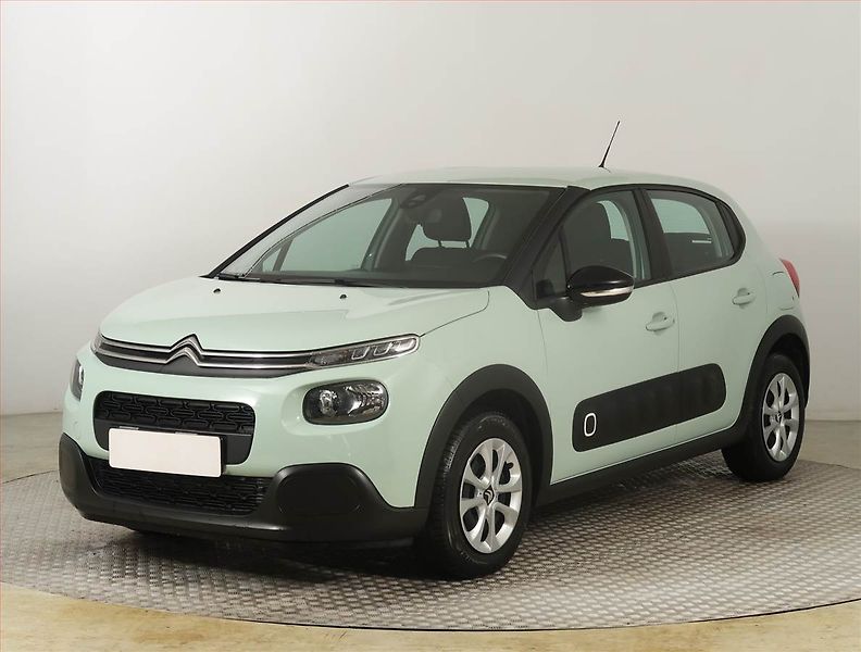 Citroën C3 (2018) 1.2 PureTech, ČR,1.maj - fotka 2 z 17