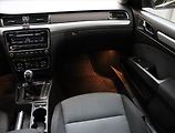 Škoda Superb (2009) Ambiente 2.0 TDI, Xenony - náhled 8
