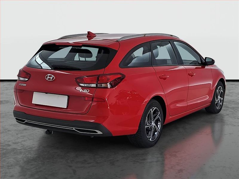 Hyundai i30 (2021) 1.0 T-GDI, ČR,1.maj - fotka 5 z 16