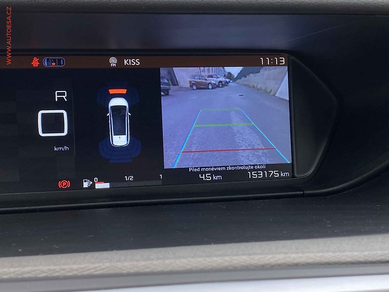 Citroën Grand C4 Picasso (2017) 2.0 HDi, Shine, AT, navi - fotka 19 z 21