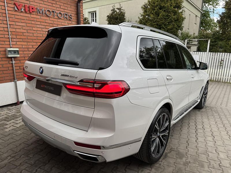 BMW X7 40xD-R22-SKY-LCD-NOČNÍ V-ČR - fotka 5 z 44