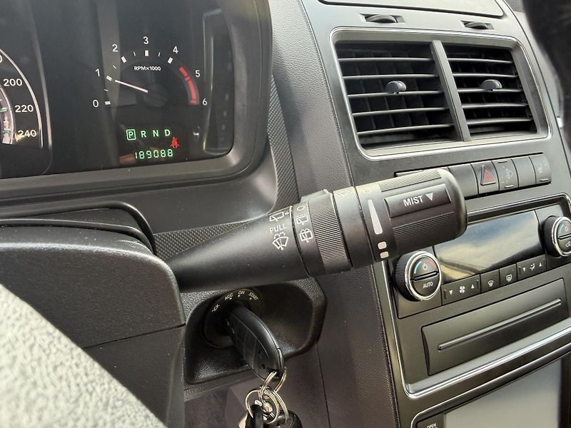 Dodge Journey 2.0CRD KLIMA NAVI KŮŽE AUTOMAT - fotka 143 z 148