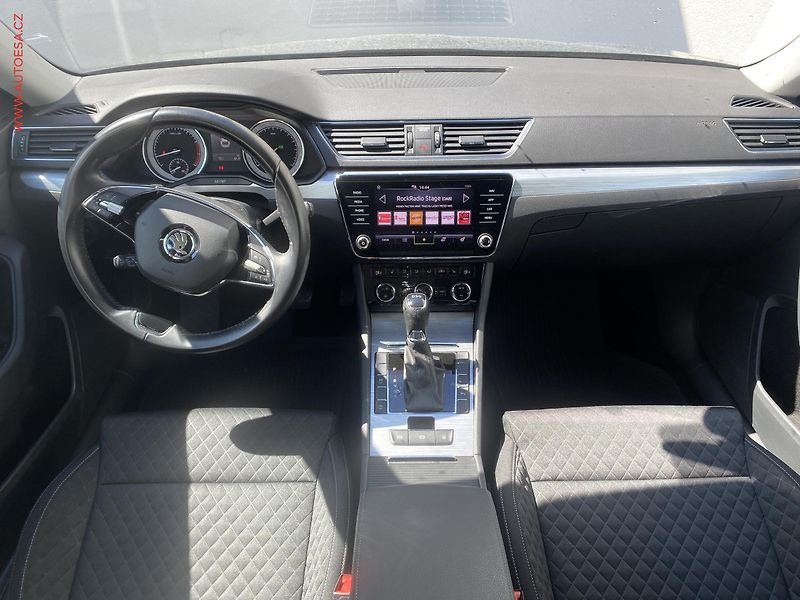 Škoda Superb (2021) 2.0 TFSi, 1.maj,ČR, Ambition - fotka 8 z 18