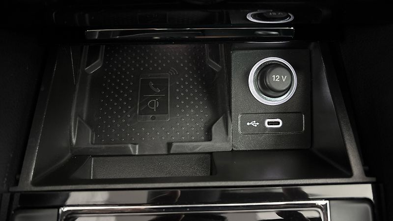 Škoda Superb 2.0 TDI DSG 4x4 L&K - fotka 26 z 32