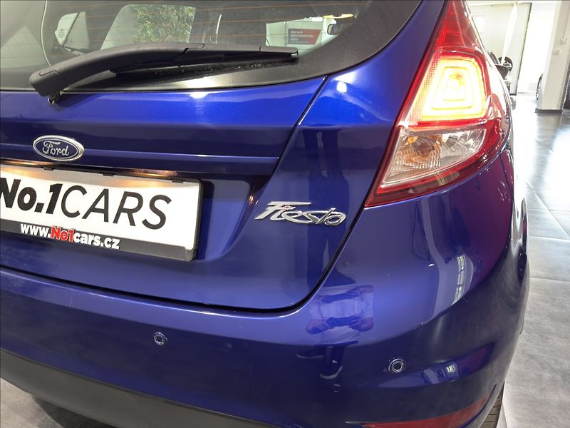 Ford Fiesta 1,0   i 1.MAJITEL ČIDLA KLIMA - fotka 19 z 26