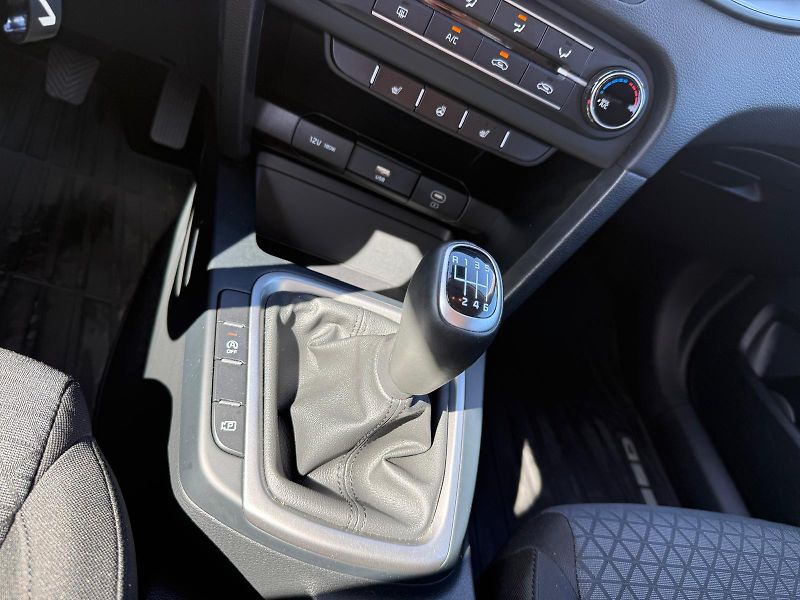 Kia Ceed 1,5 T-GDi Spin - fotka 22 z 27