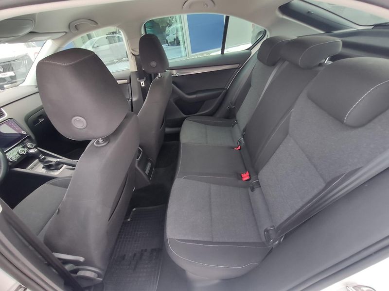Škoda Octavia (2019) 1.6 TDI 115k DSG TZ  - fotka 3 z 31