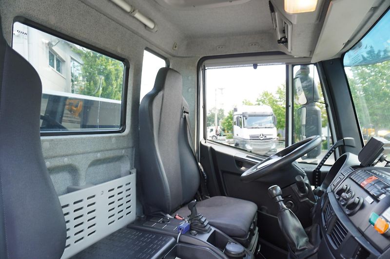 Iveco Eurocargo (2017) 120-250 4×2 / 90 tho. km / NEW - fotka 23 z 24