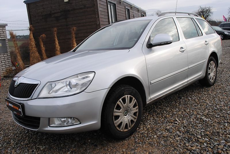 Škoda Octavia 1,6 TDI 4x4 - fotka 1 z 19