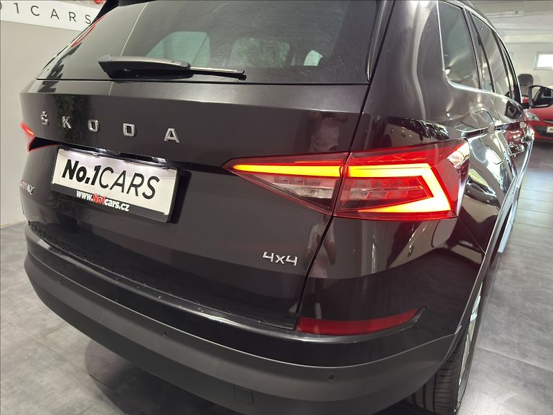 Škoda Kodiaq 2,0   TDI DSG 110KW STYLE PLUS - fotka 32 z 38