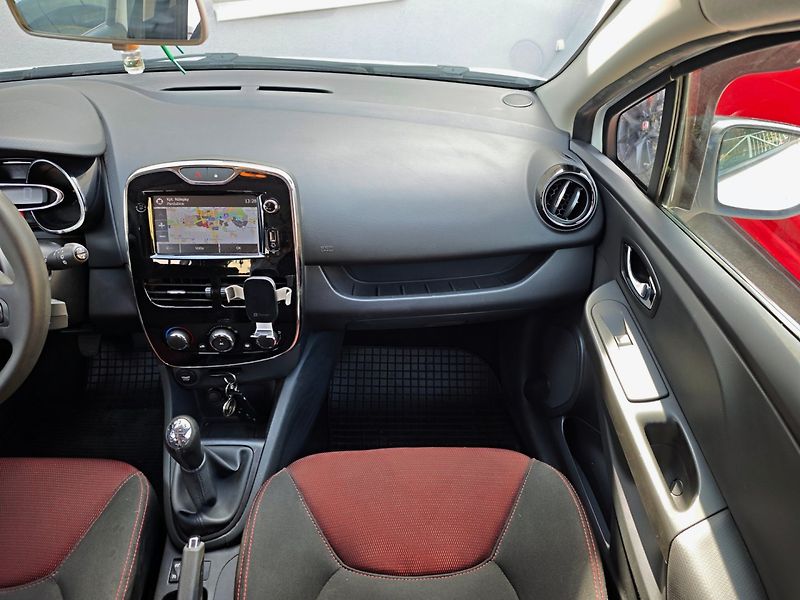 Renault Clio (2013) 1.2 16V Lutecia NAVI nové ČR - fotka 17 z 41