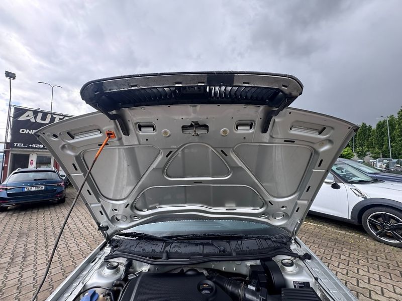 Škoda Octavia (2003) 1,6 SR 75 KW 2 MAJ STK KM - fotka 40 z 42