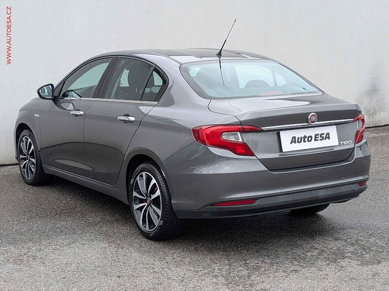 Fiat Tipo (2016) 1.6 MultiJet, AC, výhřev sed - fotka 6 z 16