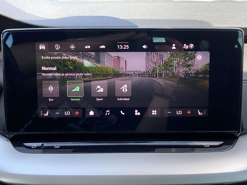 Škoda Octavia (2025) 1.5 TSI Selection - fotka 14 z 32
