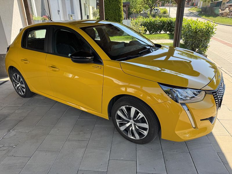 Peugeot 208 1.2i 74kW v záruce do 2031  - fotka 10 z 27