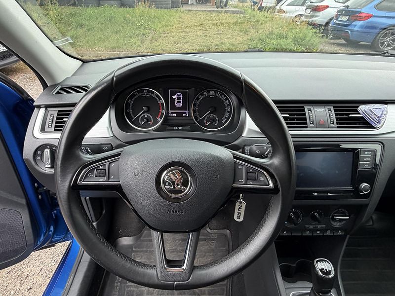 Škoda Rapid 1.0 TSI DPH - fotka 12 z 14