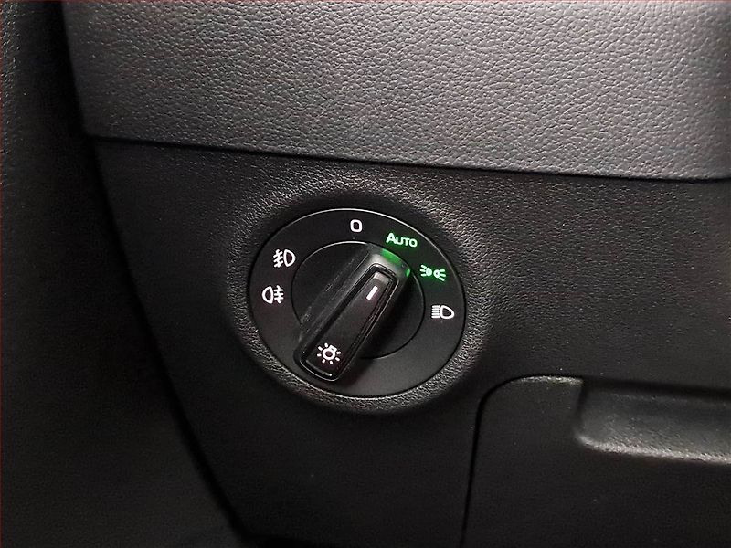 Škoda Karoq (2020) Sportline 1.5 TSI - fotka 18 z 19
