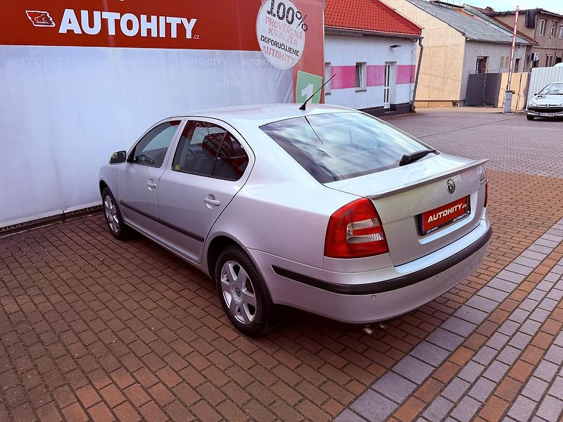 Škoda Octavia 2.0 TDi Elegance, ČR - fotka 8 z 22