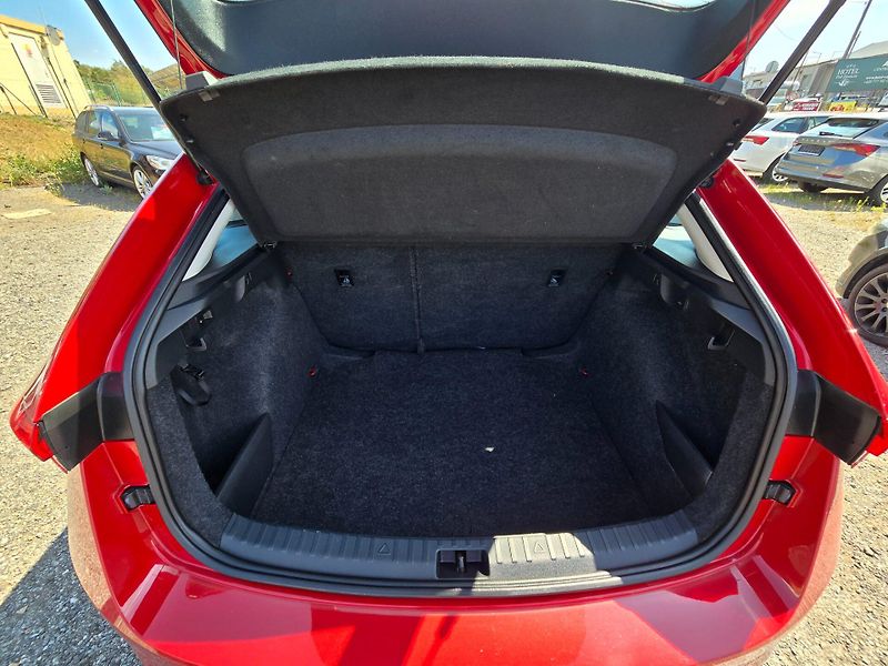 Škoda Scala (2019) 1.0 TSi 85kw Style - fotka 17 z 23